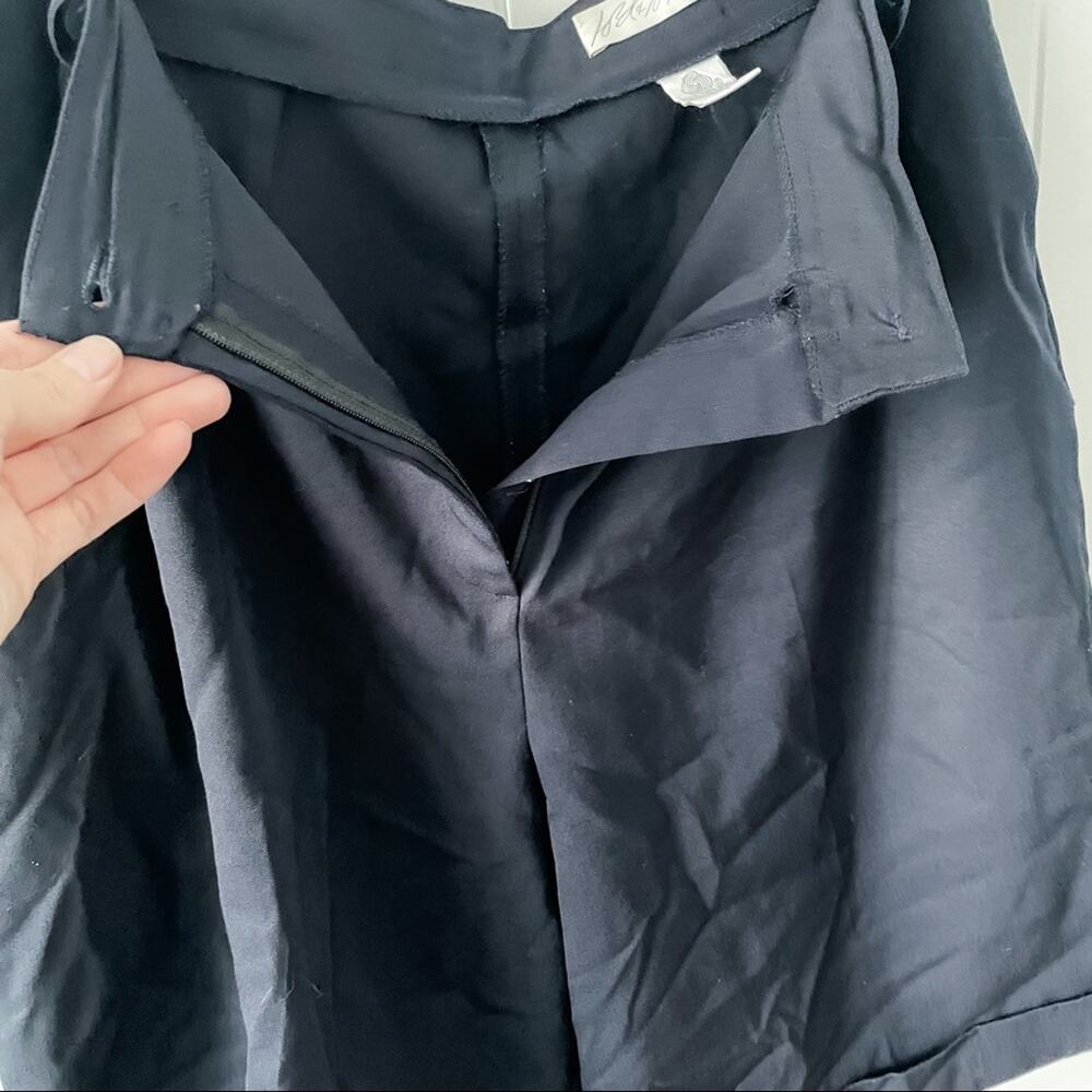 Lord & Taylor vintage 100% wool navy blue high waist dress shorts size M/10 - Picture 5 of 7
